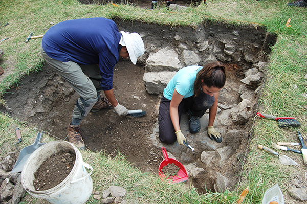 Digging at Old Fort Erie